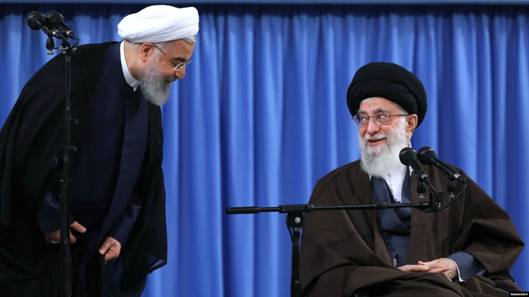 حسن روحانی در کنار آیتالله خامنهای، رهبر جمهوری اسلامی، یکی از دو مسئول و آمر اصلی کشتار شهروندان معترض به افزایش قیمت بنزین به شمار میرود.